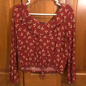 Bell-bottom Sleeved Flowy Top